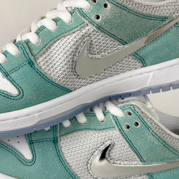 NIKE SB DUNK Low Pro QS “April” FD2562-400 Brand New Never main image 6